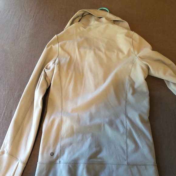 lululemon zip up jacket - Picture 4 of 4